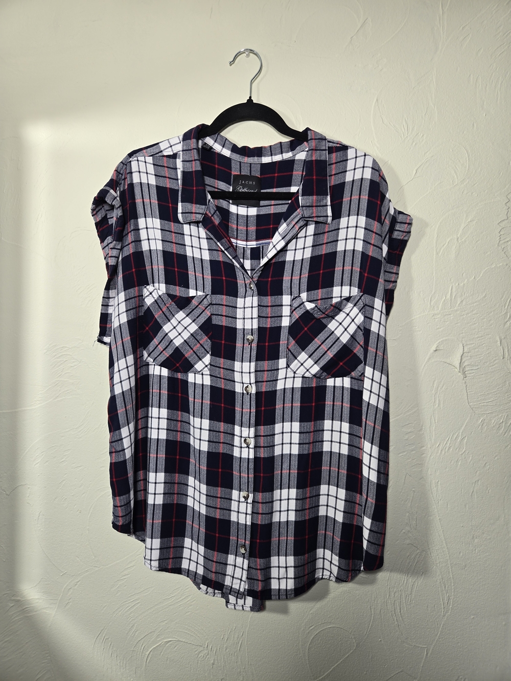 Jachs Girlfriend Plaid Sleeveless Button Down Shirt